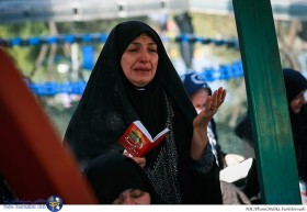 مراسم دعای عرفه در میدان نبوت