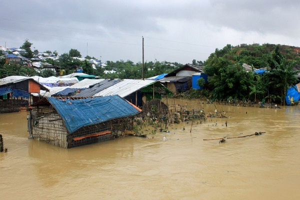 مصیبت سیل برای پناهندگان روهینگیا+ فیلم و عکس