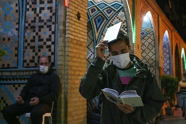 شب قدر در حرم یحی بن زید گنبد کاووس