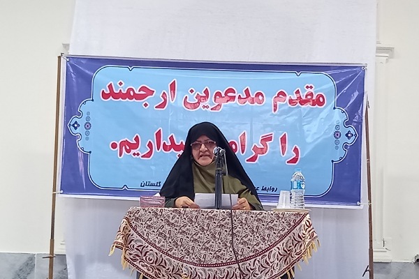 نفیسه حسینی واعظ مدیر حوزه های علمیه خواهران گلستان