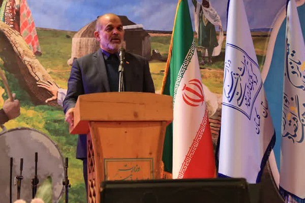 وحیدی وزیر کشور