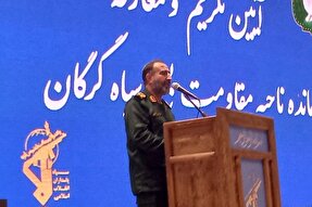 فضای مجازی تنها حربه دشمنان برای آسیب رساندن به انقلاب است