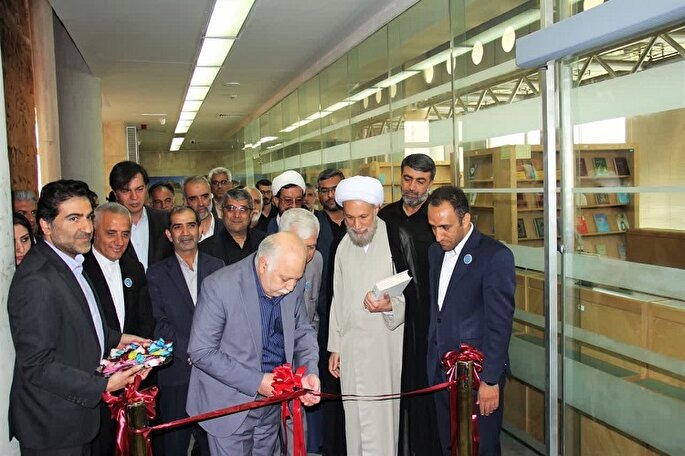 افتتاح نمایشگاه «از کرانه قرآن تا ژرفای هنر» در شیراز