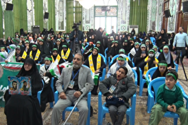 اجتماع فرزندان حاج قاسم در امامزاده عبدالله گرگان اجتماع فرزندان حاج قاسم در امامزاده عبدالله گرگان