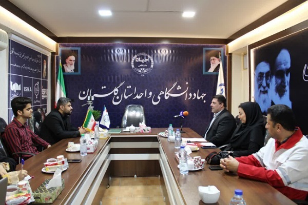 غریب آبادی مدیر عامل جمعیت هلال احمر گلستان در بازدید از خبرگزاری ایکنا گلستان