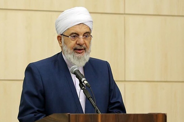 آخوند خوجملی امام جمعه اهل سنت نگین شهر