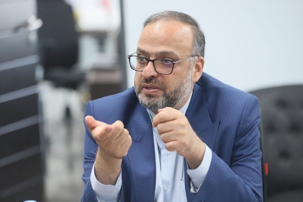 بزرگی معاون امور مالی ایثارگران و بنیاد شهید کشور بزرگی معاون امور مالی ایثارگران و بنیاد شهید کشور