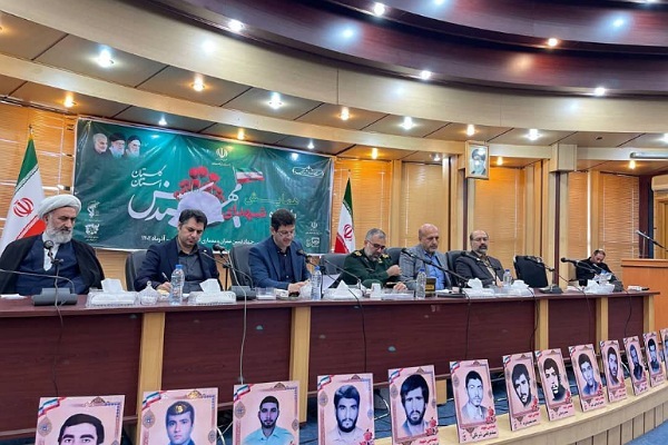 مهندس مهیایی رئیس امور عمرانی استانداری گلستان در نخستین یادواره شهدای مهندس مهندس مهیایی رئیس امور عمرانی استانداری گلستان در نخستین یادواره شهدای مهندس