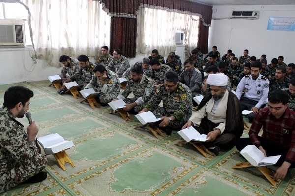 محفل قرآنی در گروه پدافند شهید اسماعیلیان برگزار شد