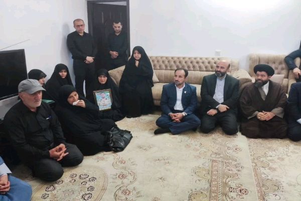 امنیت ایران در گرو مجاهدت‌های شهدا است