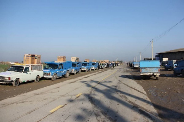 اهدای جهزیه به نوعروسان کمیته امداد اهدای جهزیه به نوعروسان کمیته امداد