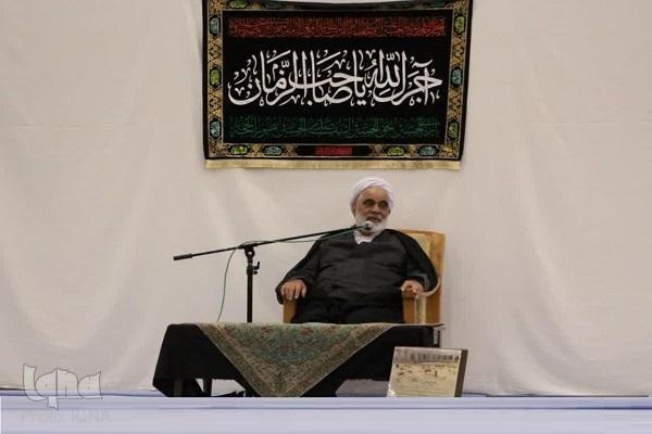 نقش استعمار در ترویج اندیشه‌های انحرافی بر کسی پوشیده نیست