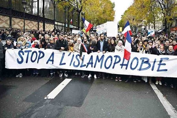 تحقیق و بررسی پارلمان فرانسه درباره اسلام‌هراسی