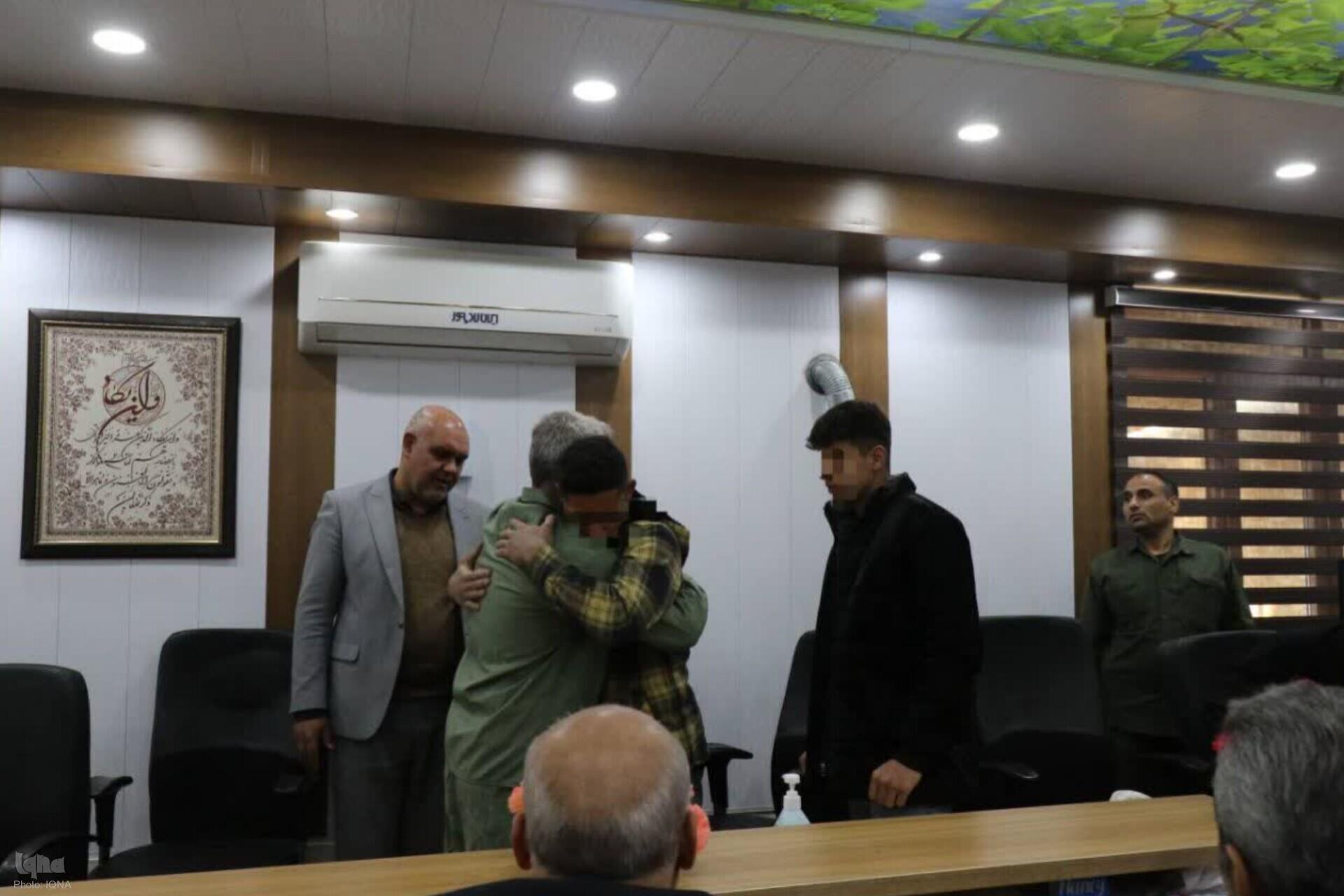 بخشش قصاص دو پدر دادگستری کل استان گلستان