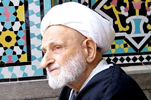 فیلم | قرائت صلوات شعبانیه در حریم ولایت