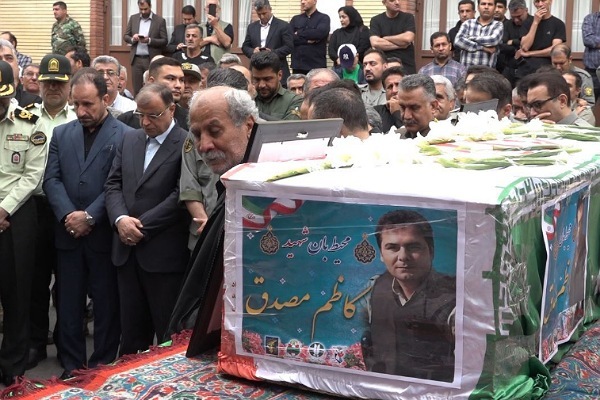 تشییع محیط بان شهید مصدق در گرگان تشییع محیط بان شهید مصدق در گرگان