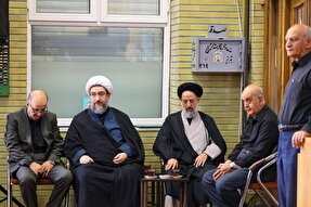 عکس | حضور امام جمعه تبریز در هیئت زنجیر زنان محله خیابان