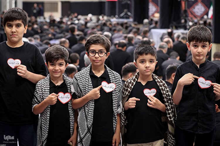 عزاداری شب تاسوعا در حسینیه امام خمینی(ره)