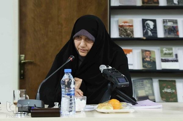 هویت انسان ایرانی در گذر تاریخ تجلی پایداری و دین‌مداری است