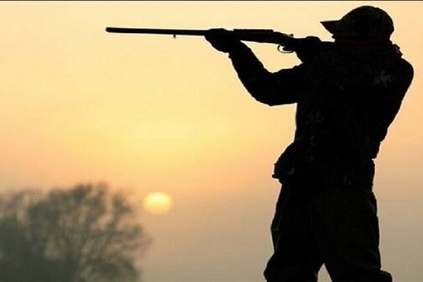 شکارچیان غیرمجاز