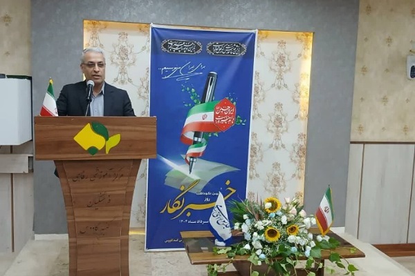 گلچین مدیرکل فرهنگ و ارشاد گلستان