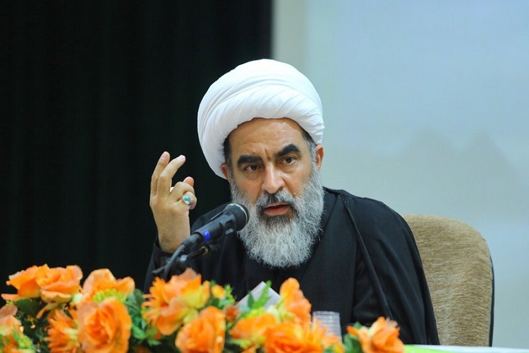 لزوم توجه به قرآن و تفسیر در همه بخش‌های کشور 