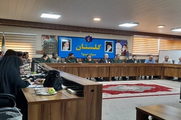 نشست فرمانده سپاه گلستان با فعالان هنری