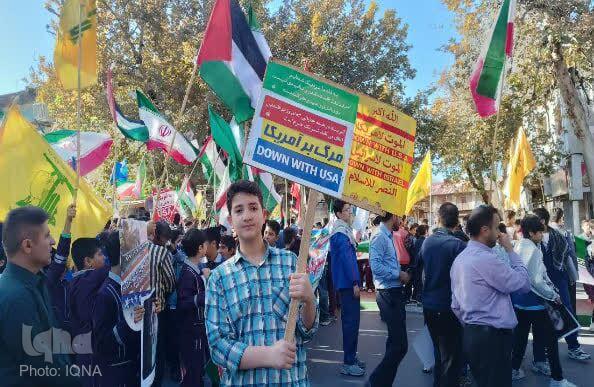 سیزدهم آبانماه نماد مقاومت در برابر استکبار جهانی