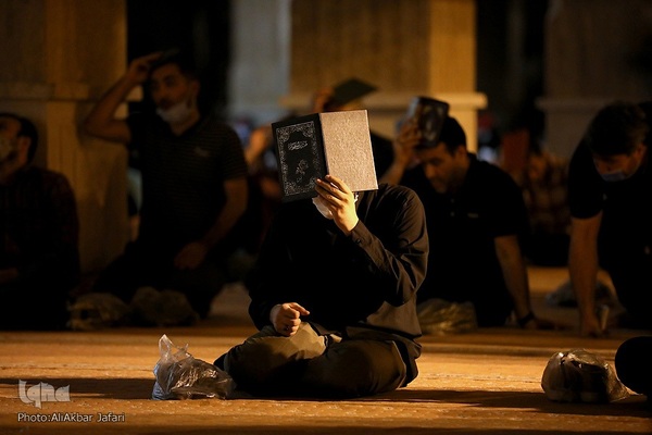 قرار بندگی؛ احیای شب نوزدهم رمضان در مصلی وحدت گرگان