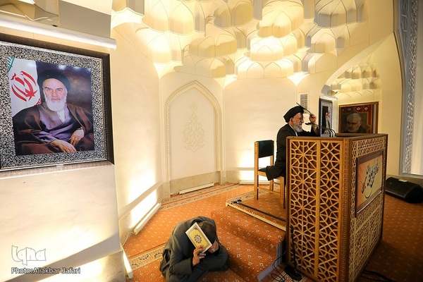 قرار بندگی؛ احیای شب ۲۱ رمضان در مصلی وحدت گرگان