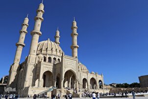 Masjid Heydar, Baku