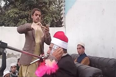 د پاکستان د مجلسي تلاوت پر مهال د پیسو د شیندلو په اړه د مصري قاري غبرګون